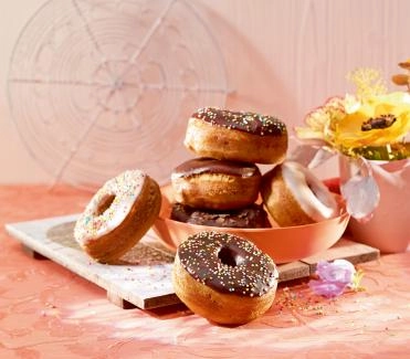 2015-04-donuts-mit-schokoladenglasur